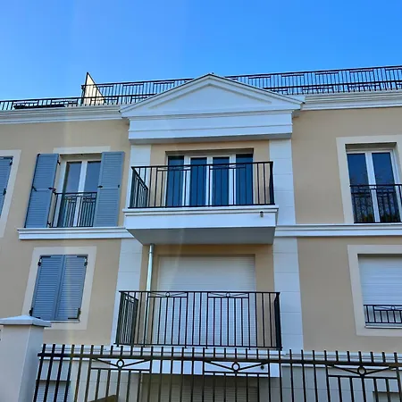 Elegant Minimaliste Entre Paris Et Apartment Noisy-le-Grand